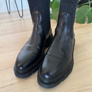 Women’s Zara Black Leather Chelsea Boots